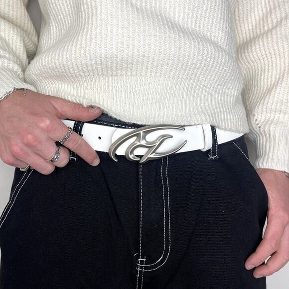 y2k 2000s chrome star futuristic cross emblem white grunge silver emo belt - Picture 5 of 5